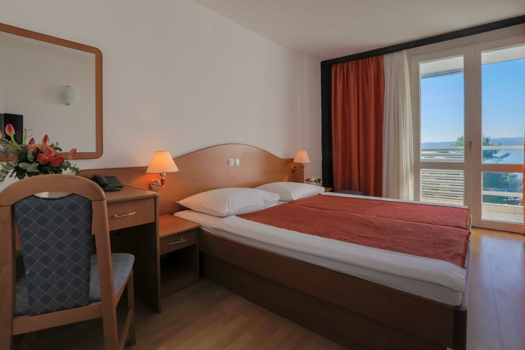 קריקווניצה Hotel International מראה חיצוני תמונה