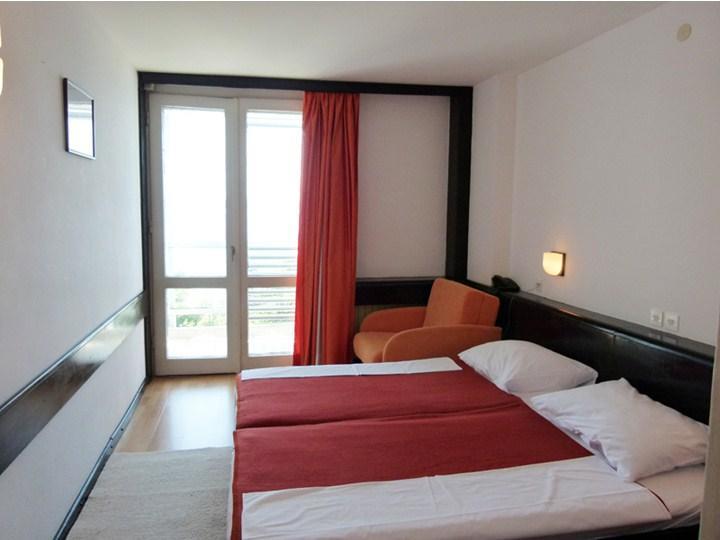 קריקווניצה Hotel International מראה חיצוני תמונה