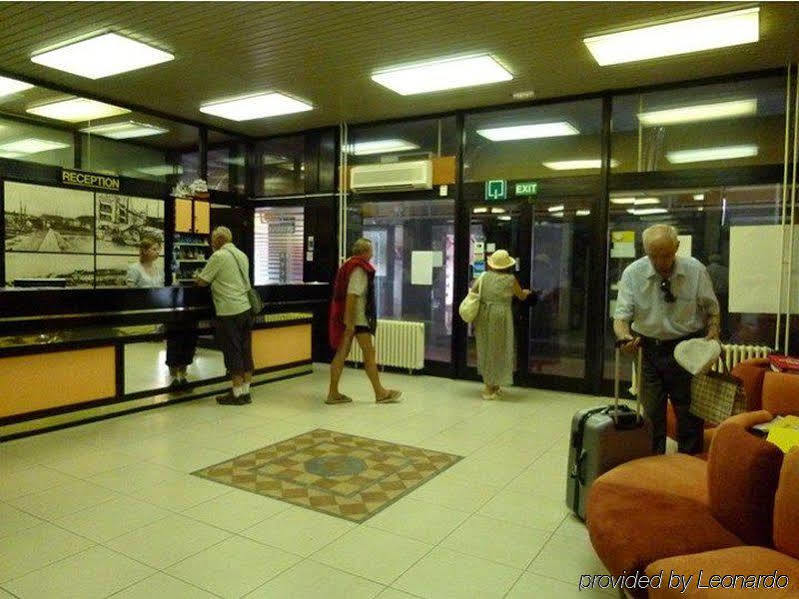 קריקווניצה Hotel International מראה חיצוני תמונה