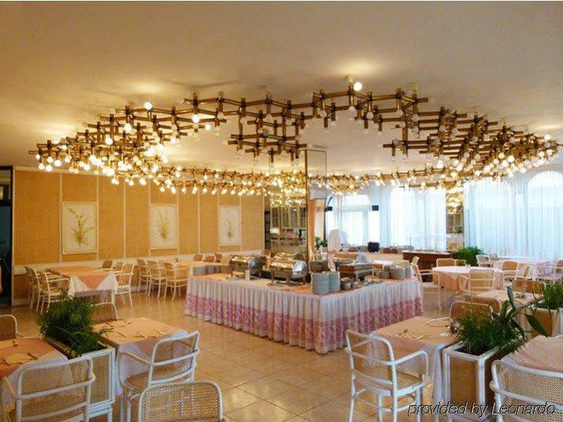 קריקווניצה Hotel International מראה חיצוני תמונה