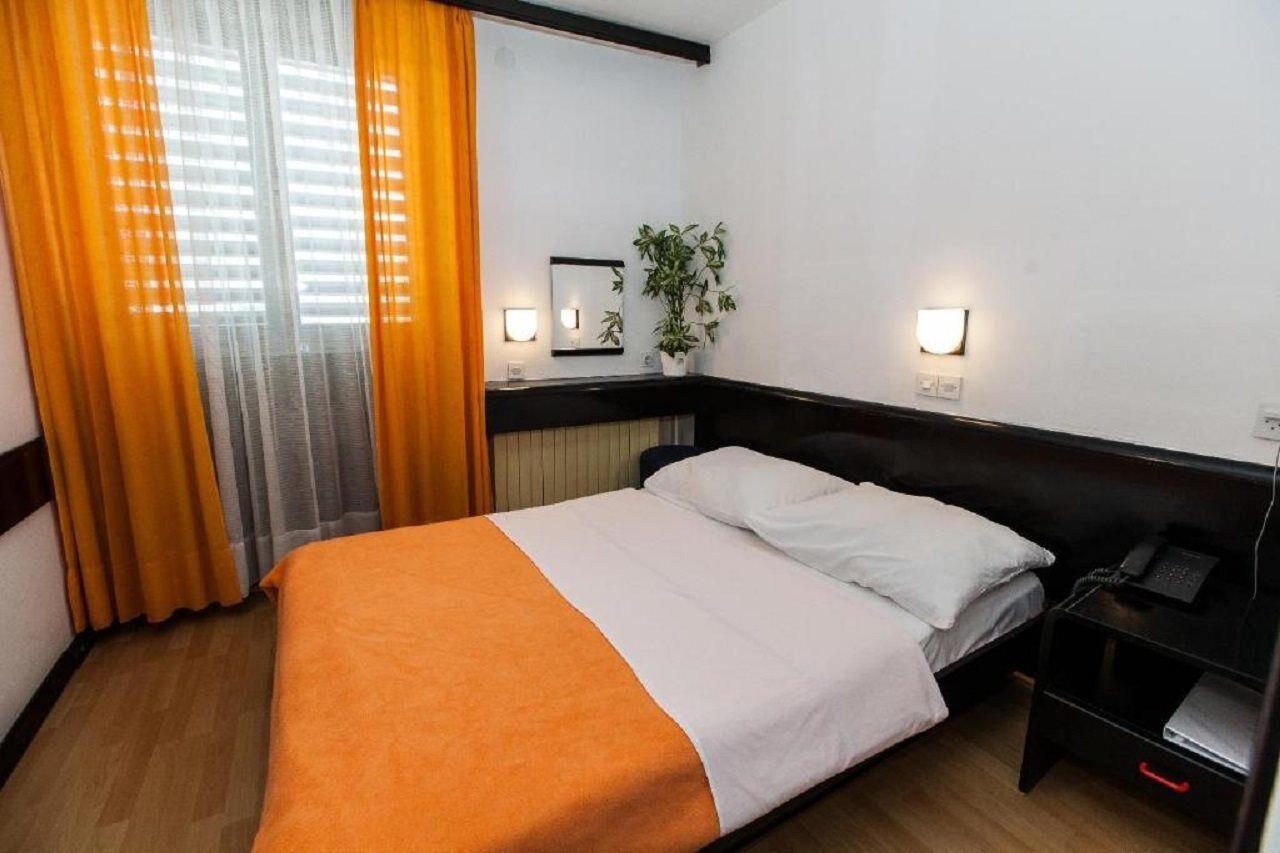 קריקווניצה Hotel International מראה חיצוני תמונה